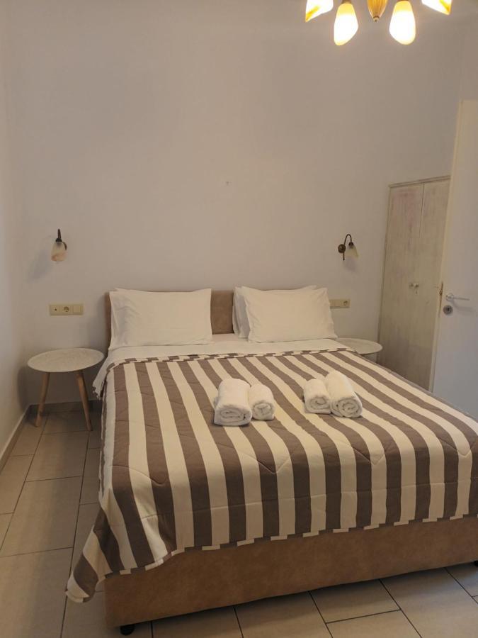Agia Anna  Theofanis Studios מראה חיצוני תמונה